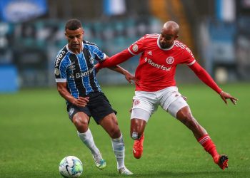 Clássico GreNal acontece neste sábado (06)