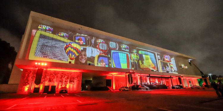 Natal do Palácio Iguaçu estreia nesta sexta-feira para encantar o público