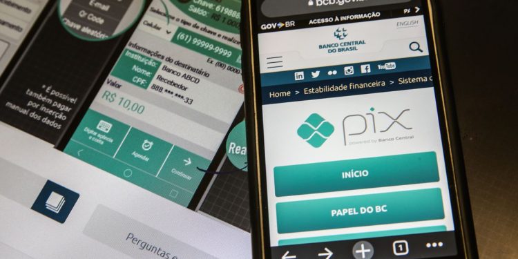 Banco Central regulamenta Pix Saque e Pix Troco