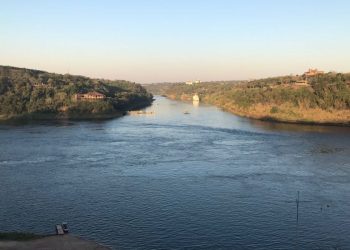 Balsa entre Puerto Iguazú e Presidente Franco será retomada