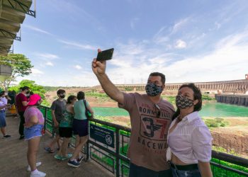 Foz do Iguaçu chega ao final do ano com “boom” no turismo