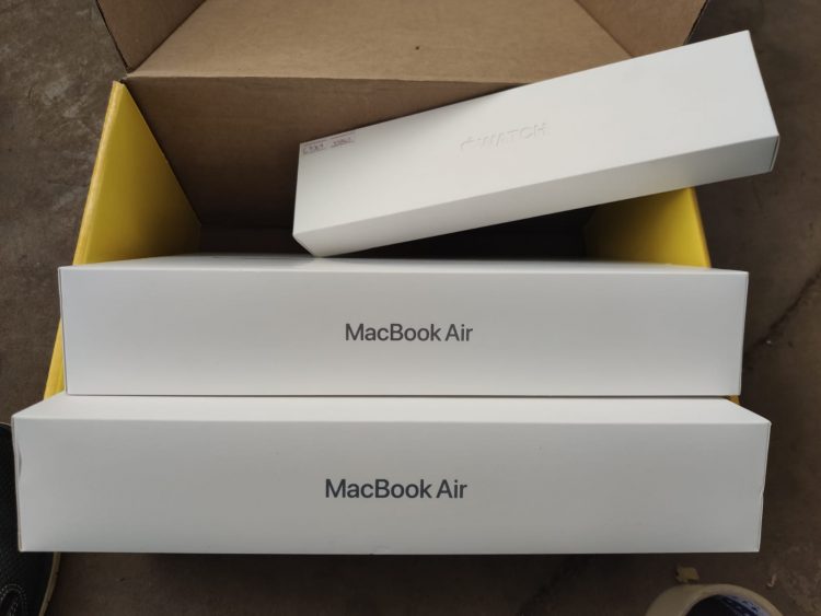 Receita Federal retém mercadorias irregulares no Centro de Distribuição de Remessas Postais de Matelândia