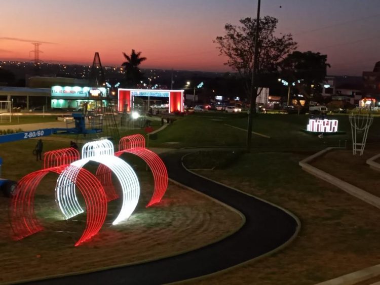Natal de Águas e Luzes e Jogos de Aventura e Natureza marcam reabertura do Gramadão, neste sábado (4)