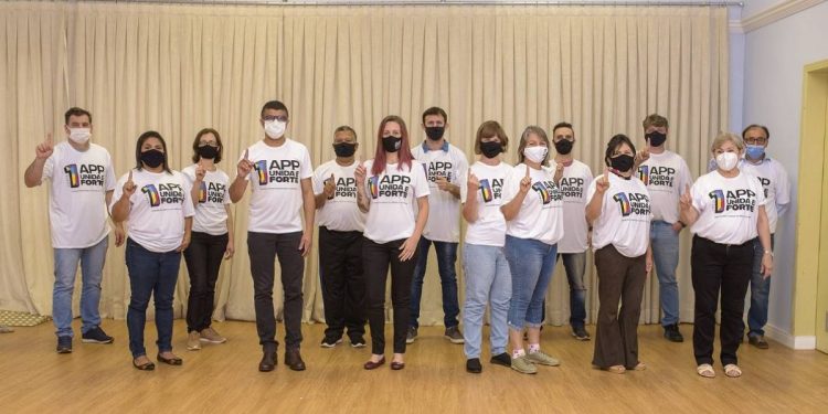 Nova diretoria sindical é eleita por educadores da rede estadual