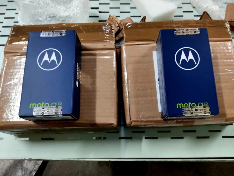 R$100 mil em mercadoria irregulares são retidos em Centro de Distribuição de Remessas Postais de Cascavel