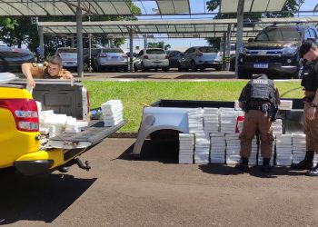 Polícia Militar apreende cerca de 300 kg de cocaína e prende três pessoas no Jardim Canadá