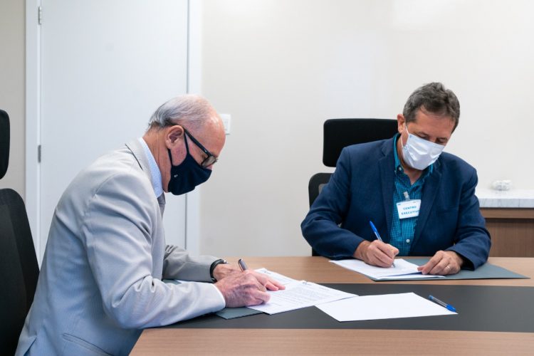 Doação de cestas básicas da Itaipu vai atender mais de cinco mil famílias por quatro meses