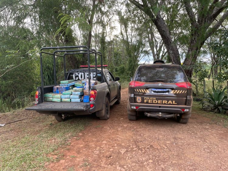Forças de Segurança recuperam veículos e apreendem mais de uma tonelada de drogas