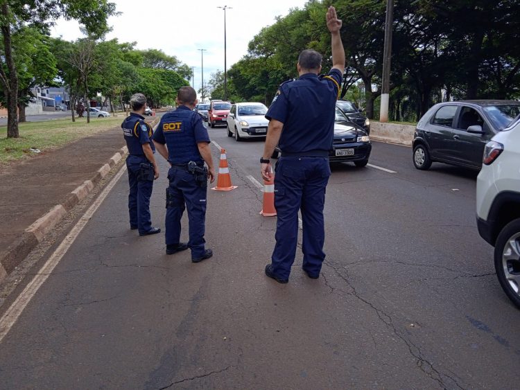 Já pagou o licenciamento? Blitze são intensificadas em Foz