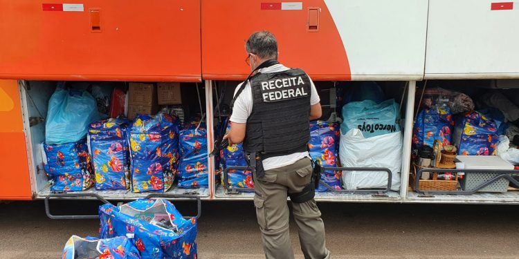 Receita Federal em operação conjunta com BOPE-PMPR, ANTT e PRF, retém R$566 mil em mercadorias irregulares