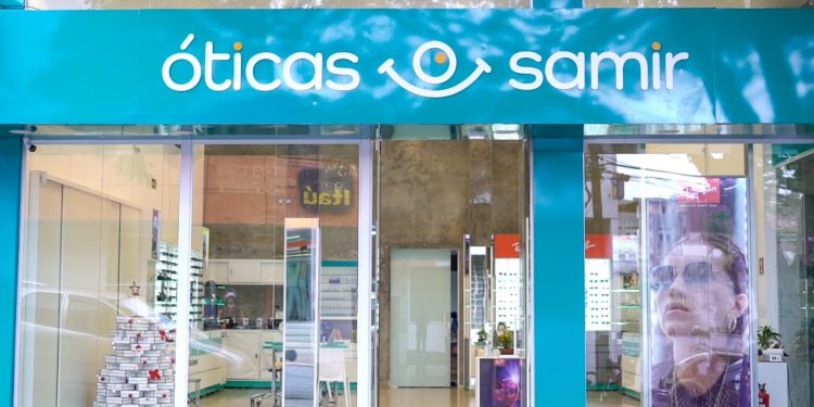 Samir Soueid inaugura o maior grupo ótico do Oeste do Paraná