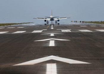 Cerca de 80 mil passageiros devem desembarcar no aeroporto de Foz no período do fim de ano