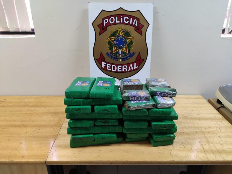 Polícia Federal apreende droga escondida no interior de compressor de ar