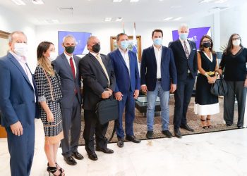 Prefeitura, Governo e TJ-PR encaminham regularização da ocupação do Bubas