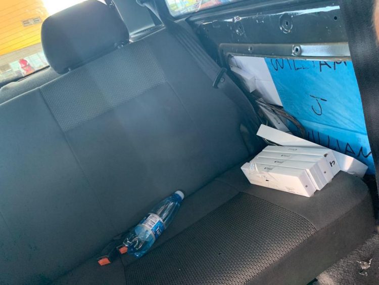 Receita Federal apreende eletrônicos e cigarros eletrônicos na Ponte da Amizade