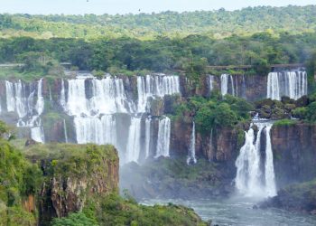 Mais de 10 mil pessoas visitaram o Parque Nacional do Iguaçu no Natal