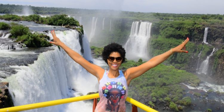 Turistas têm rede de atendimento à saúde em Foz