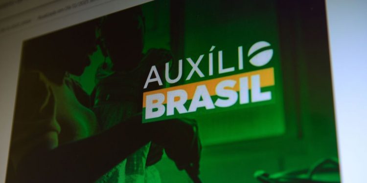 Caixa paga Auxílio Brasil para beneficiários com NIS final 6