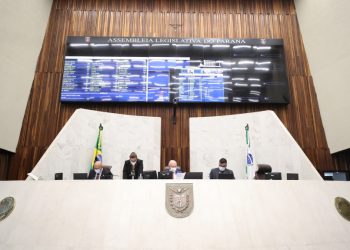 Assembleia aprova redução de multas e parcelamento de dívidas de impostos
