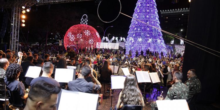 Banda do 34º BIMec e da Guarda Mirim se apresenta no Natal de Águas e Luzes nessa sexta-feira, 17