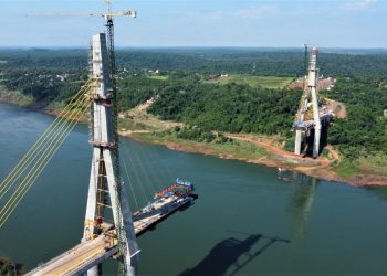 Obras da Ponte da Integração Brasil-Paraguai atingem 74,5% de execução