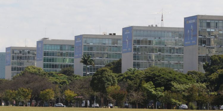 Ano de 2022 terá apenas um feriado nacional prolongado