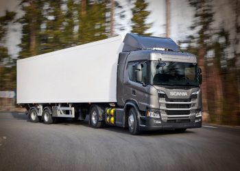 Paraná busca fomentar abastecimento com gás natural em veículos pesados