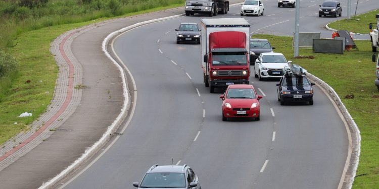 Primeira parcela ou valor à vista do IPVA vencem nesta segunda-feira