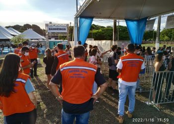 Pelo menos 15 pessoas foram encaminhadas à delegacia com exames falsos para entrar em show de Gustavo Lima