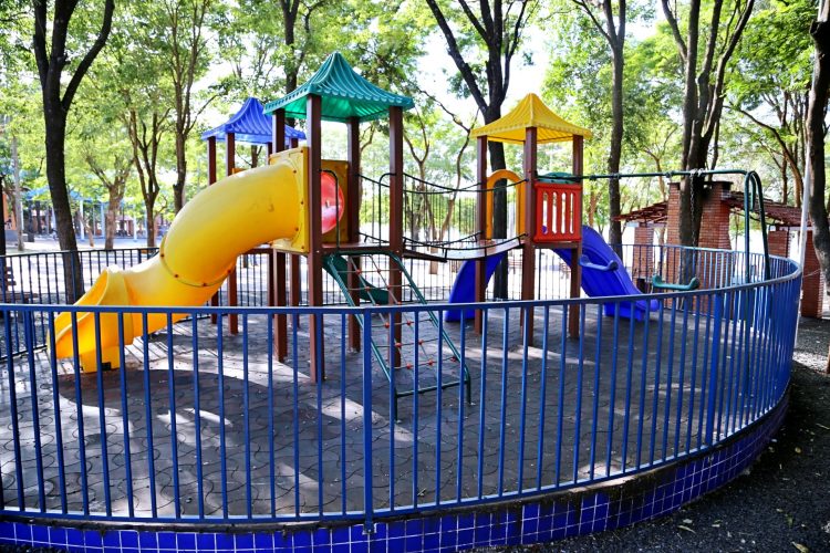 Itaipulândia rebate bombeiros e diz que ataque de piranhas também acontece em outras prainhas da região