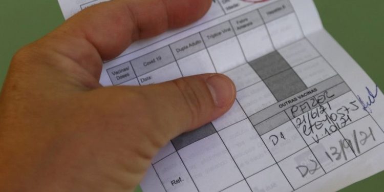 APP-Sindicato quer exigência de comprovação vacinal no retorno às aulas