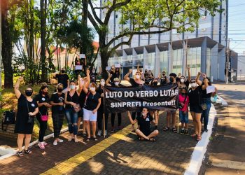 Sindicato convoca educadores municipais para três ações em frente à prefeitura nesta terça, 11