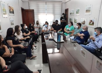 Prefeitura pagará R$ 4,7 milhões de abono salarial a todos os profissionais da educação em janeiro