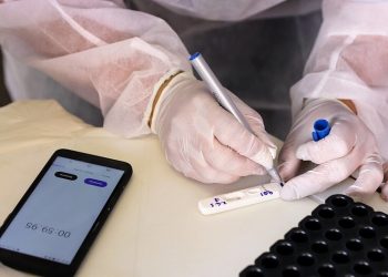 Tempo de isolamento para casos confirmados de Covid é de dez dias