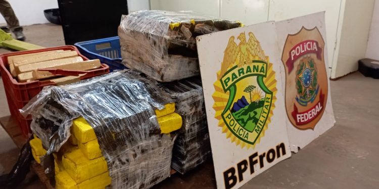 Carro carregado de droga é apreendido por Forças de Segurança