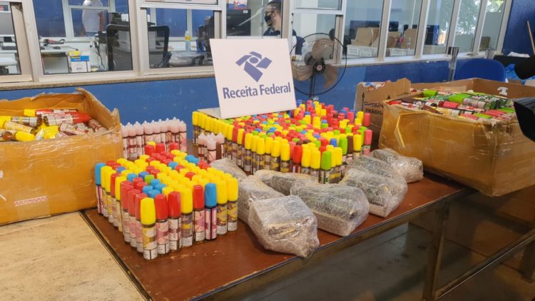 Receita Federal apreende mais de R$690 milhões em 2021