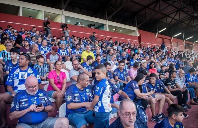 torcida-foz-futebol