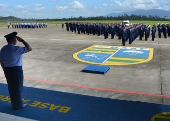 Mais de 1800 militares da FAB assinaram termo para recusar vacina contra Covid
