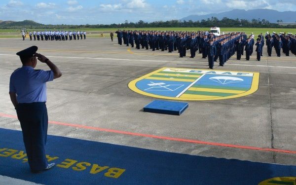 Mais de 1800 militares da FAB assinaram termo para recusar vacina contra Covid
