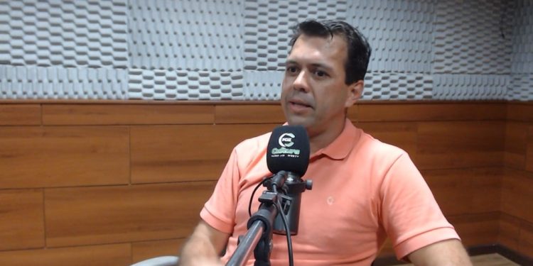 Kalito explica que projeto para proibir “passaporte vacinal” foi pedido de ‘um grupo de pessoas’
