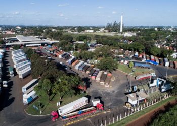 Operação Padrão de fiscais da Receita Federal em Foz do Iguaçu já influencia nos custos de produtos primários