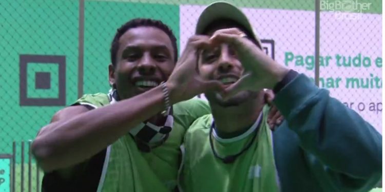 BBB: Paulo André e Scobby vencem a prova de liderança (Foto: Reprodução/Globo)