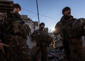 Embaixada do Brasil pede atenção aos brasileiros que estão na Ucrânia