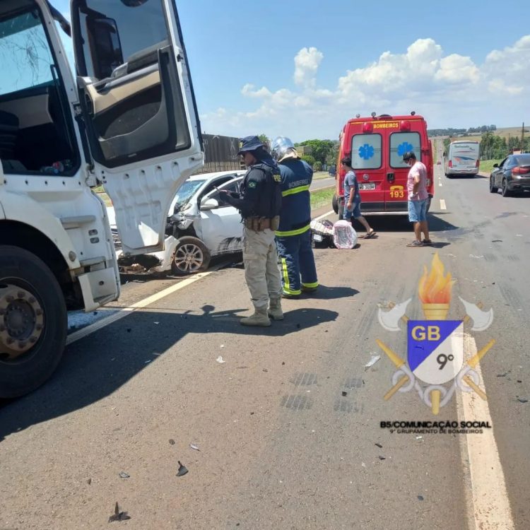 Siate atende casal ferido em acidente provocado por bandidos na BR 277