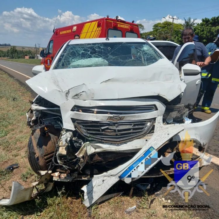 Siate atende casal ferido em acidente provocado por bandidos na BR 277