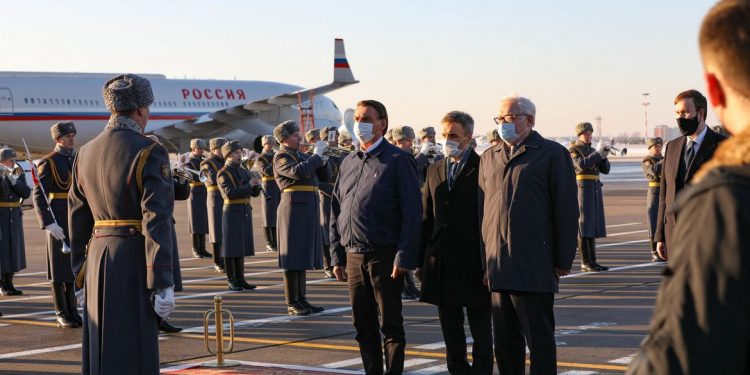 Presidente Jair Bolsonaro desembarca na Rússia na manhã de hoje
