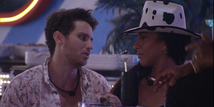 BBB: Pronome da Sister Linn voltou a ser assunto na casa (Foto: Reprodução/Globo)