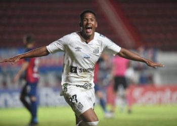 Descubra quais são os jogadores mais novos a atuar no Brasileirão