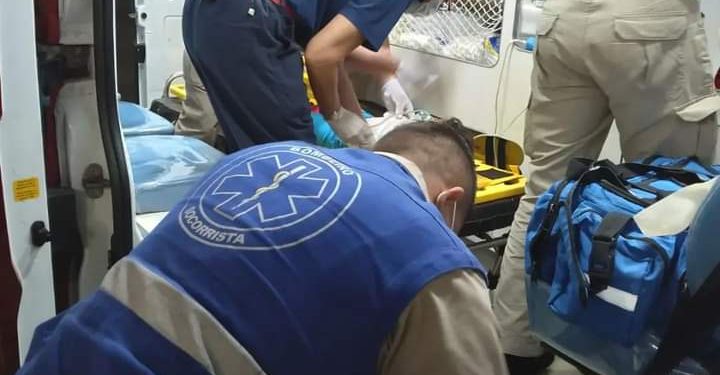 Corpo de Bombeiros age rápido e salva vida de criança que se afogou em restaurante de Foz