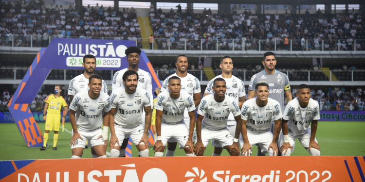 Veja quem pode assumir o comando do Santos após a saída de Carille